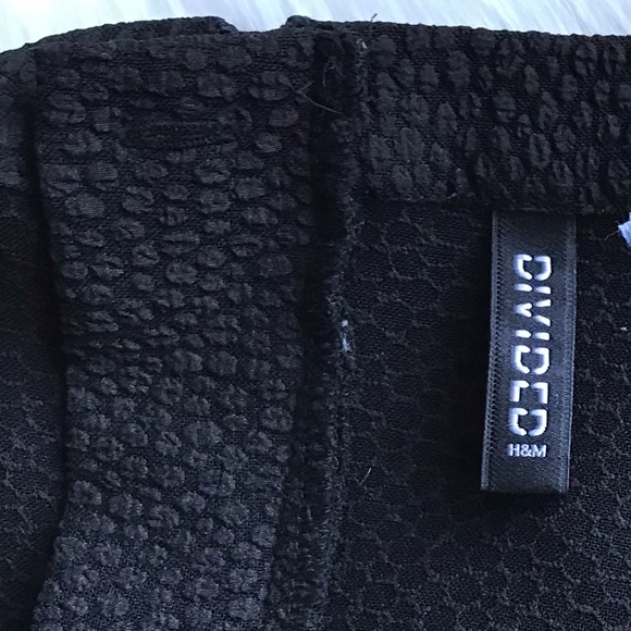 ๐H&M Black Size Large Ladies Short Skirt With Back Zipper - Picture 5 of 9